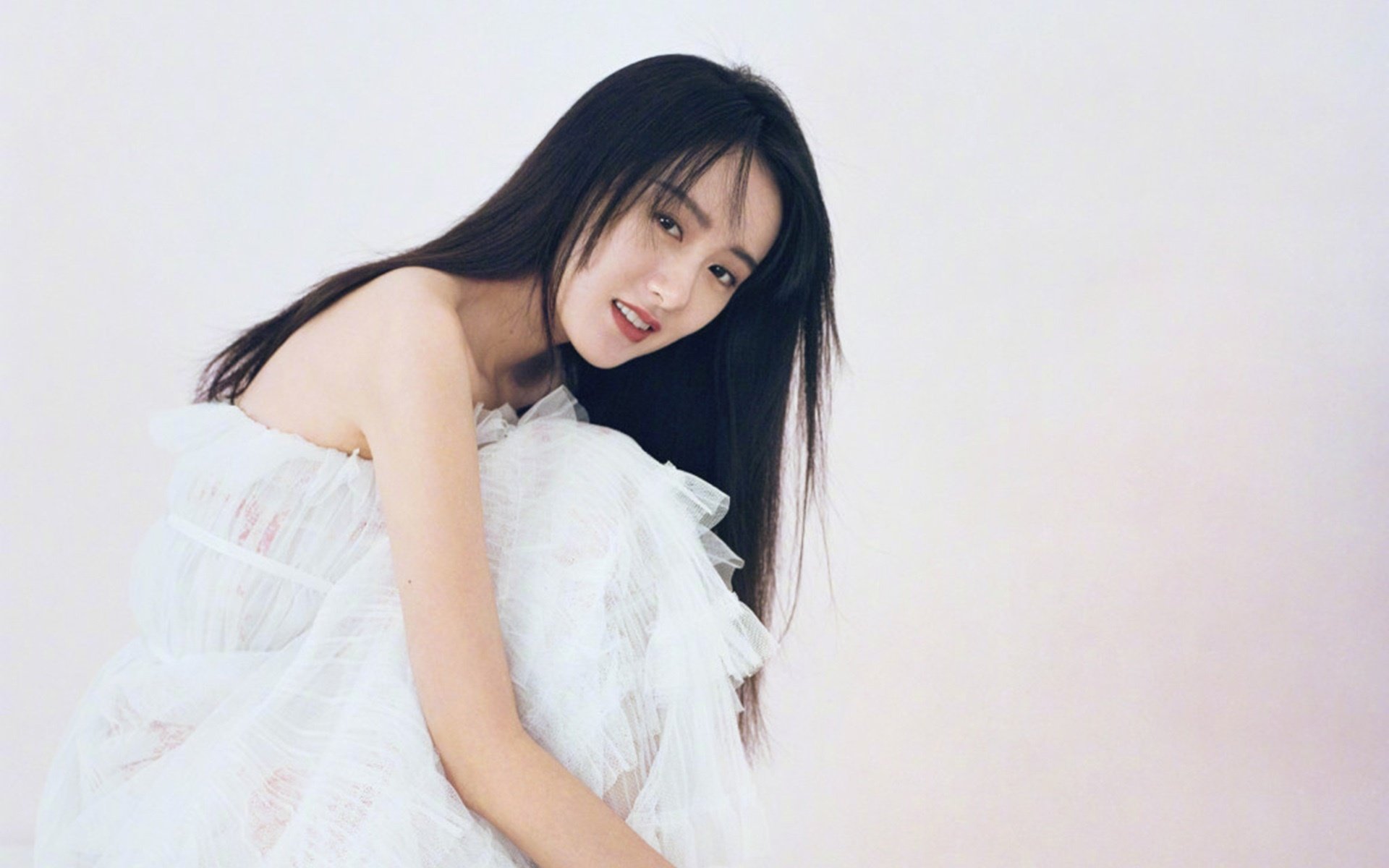 开云网站-“足球+健康”理念在全国基层广泛传播，运动全民化深入人心，足球运动在全民健身中的意义