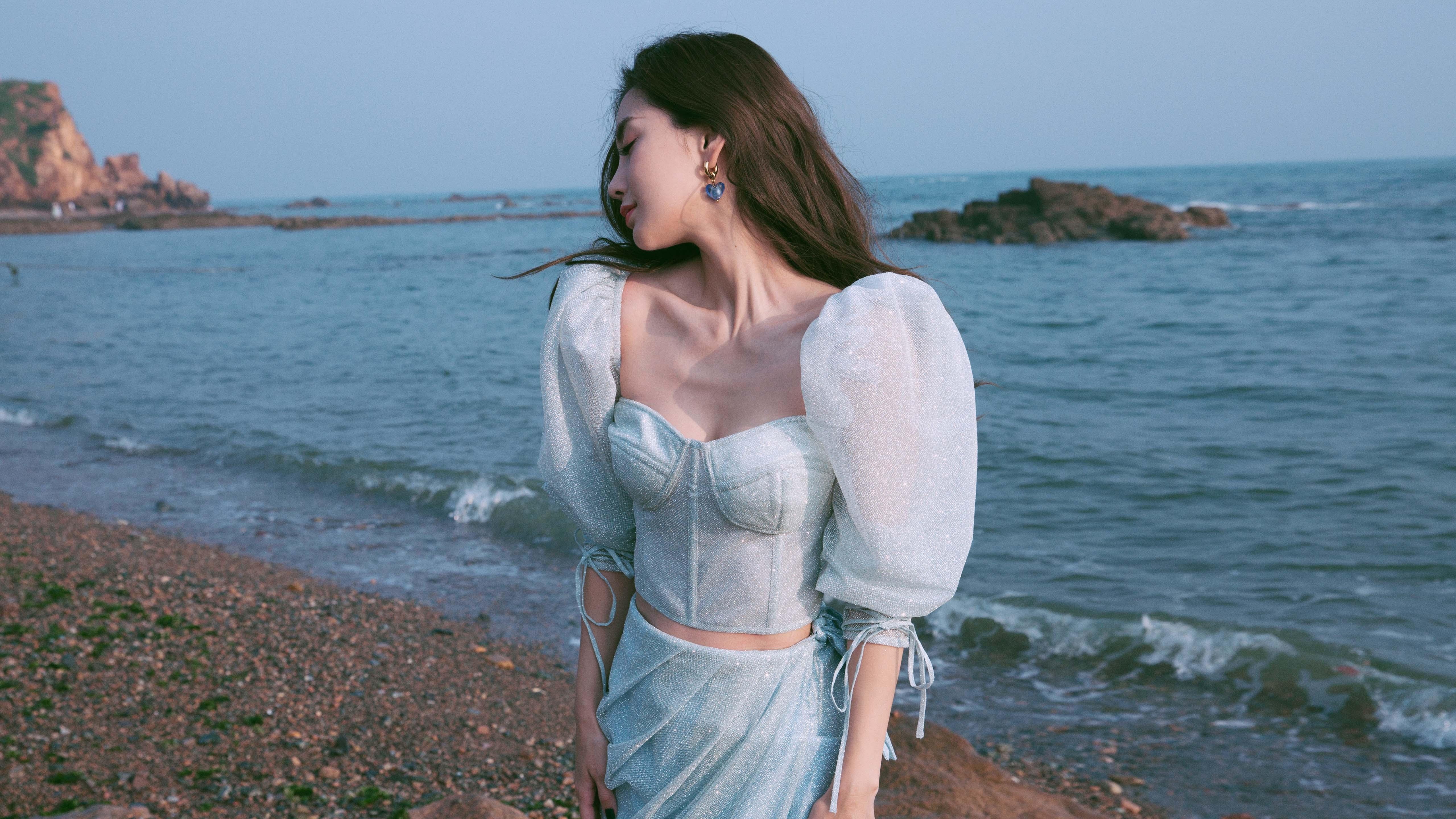 开云体育APP下载-传奇球星的“第二春”：退役后转战公益和商业，引领新风潮，传奇球员续约