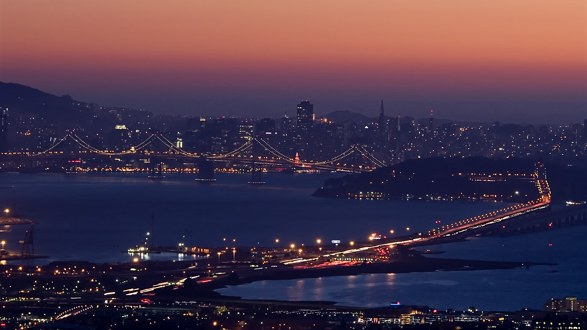 开云官网-冲浪比赛：与海浪共舞，冲浪大赛