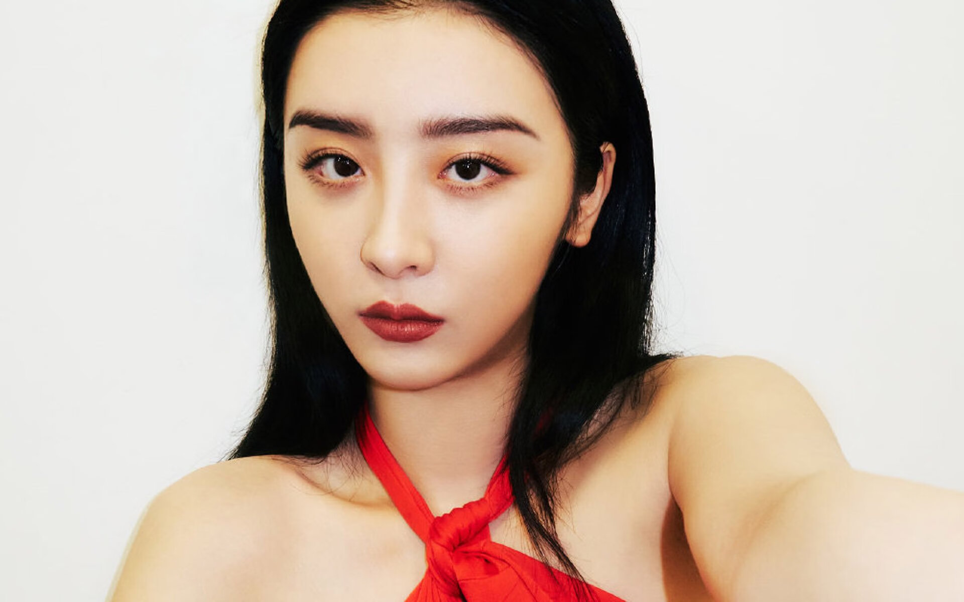 kaiyun中国官方网站-皇马后防线严阵以待，力保客场不败，皇马历史最佳后防线