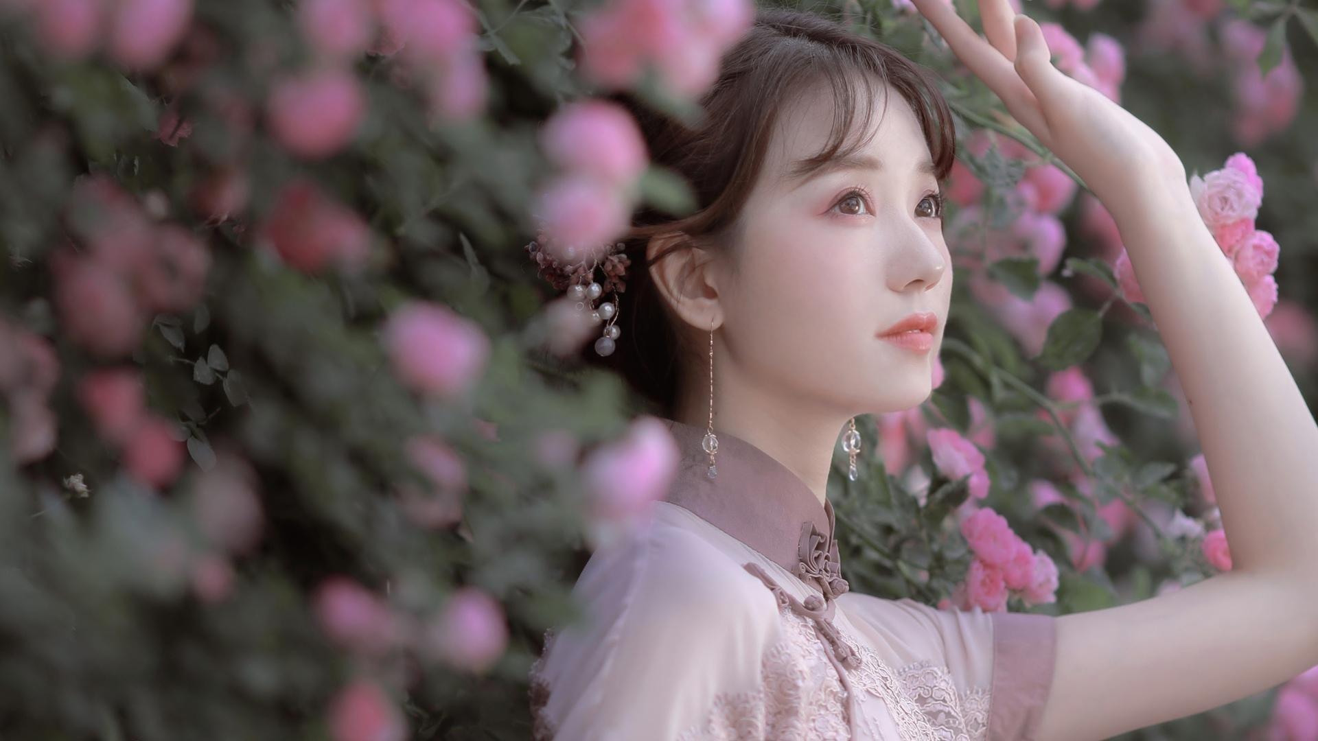 开云入口-国际乒联混合团体世界杯：中国香港队的表现能否开启新时代？，国乒与香港队合影