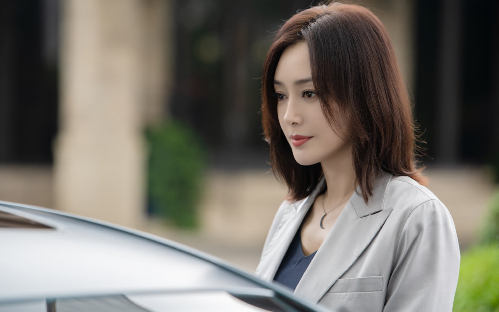 赛场临战反应快，战术应变有效，比赛临场发挥